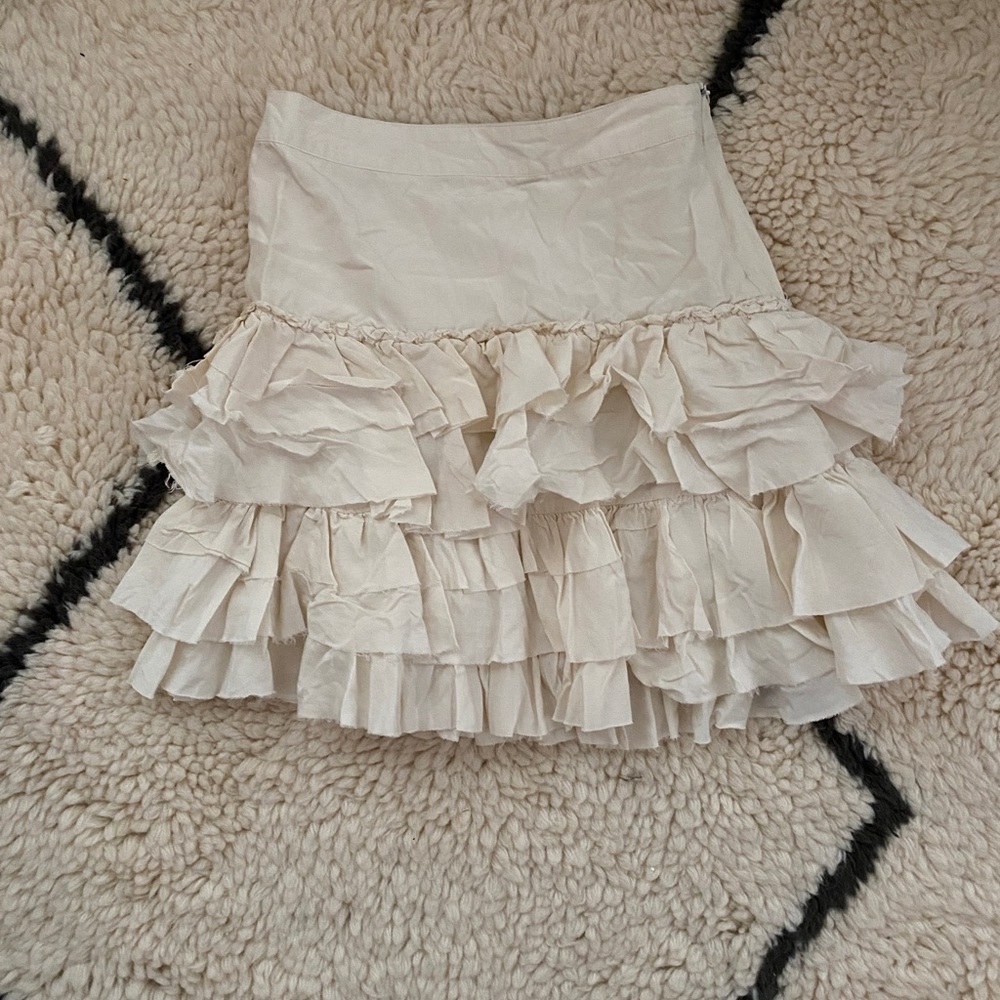 Zara ruffles skirt